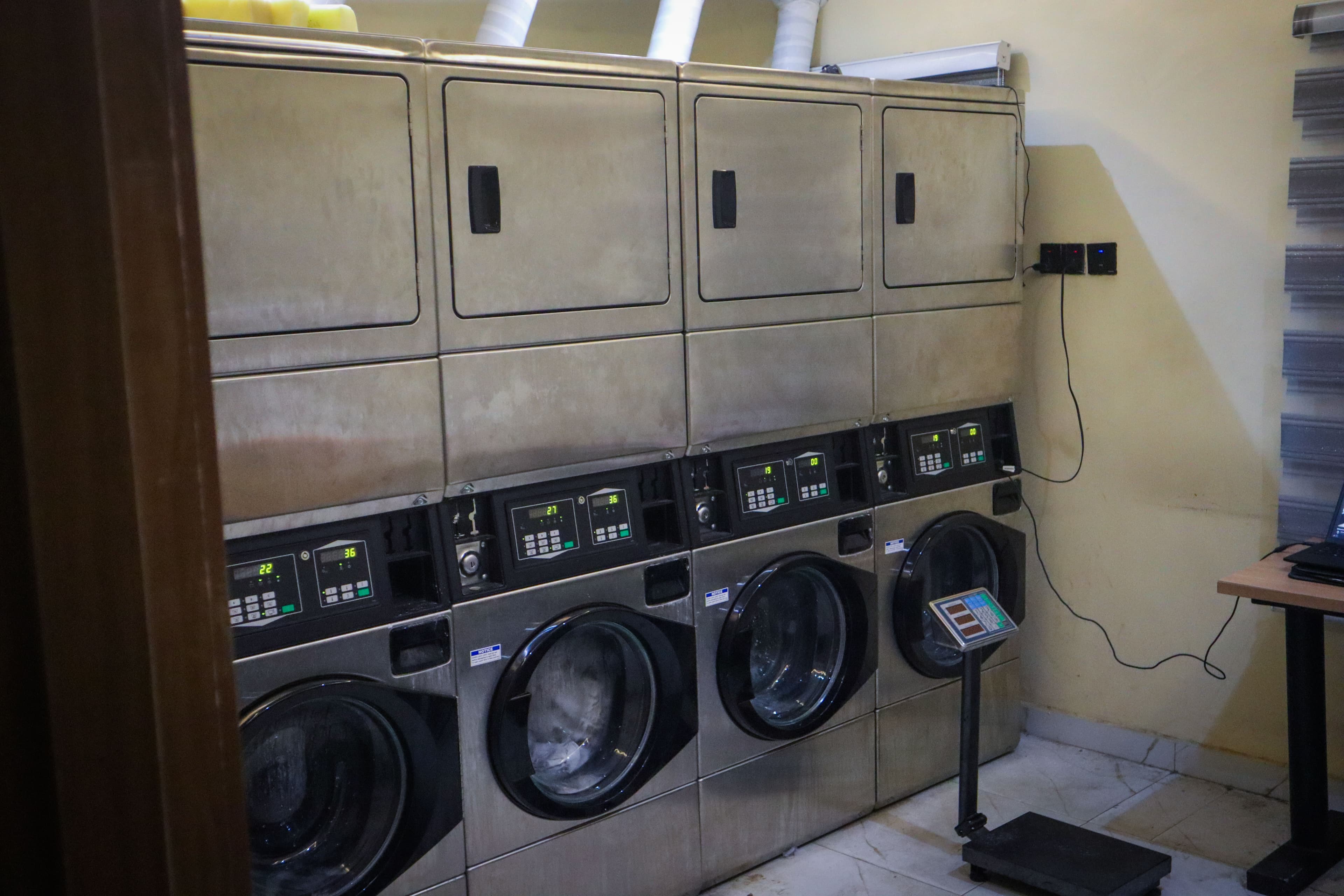 Laundromart
