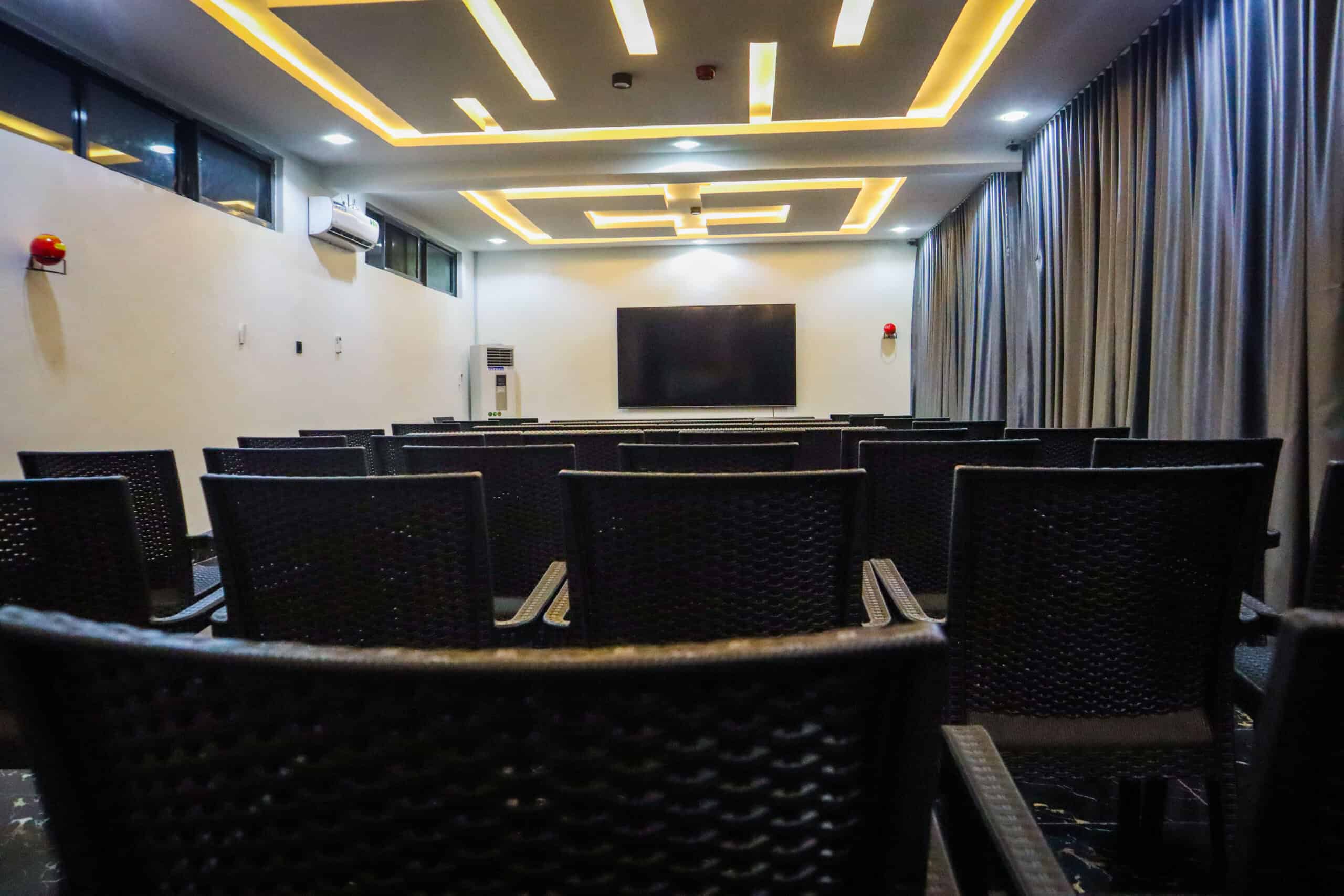 Event Hall , photo 3 of 5